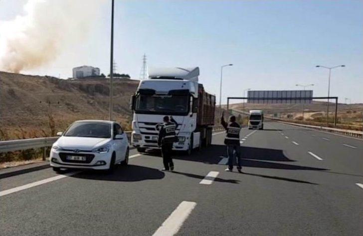 Operasyonda Ele Geçirilen Kaçak İlaçlar Polisi De Şaşırttı G3