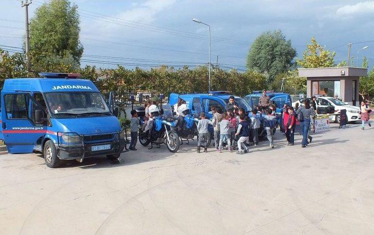 Milas’ta Öğrenciler Jandarma İle Tanıştı G3