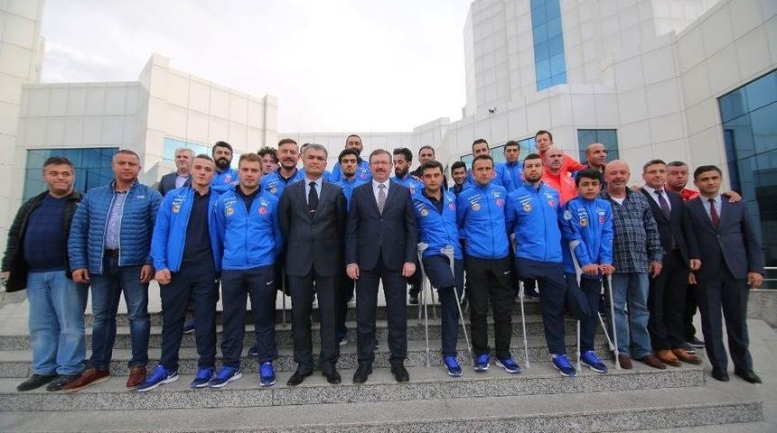 Ampute Milli Takımı Genel Sekreteri Bayram&rsquo;ı Ziyaret Etti