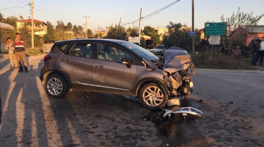 Manavgat&rsquo;ta Trafik Kazası: 4 Yaralı