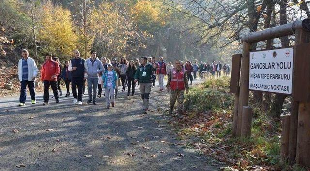 “yürümek Özgürlüktür” Sloganlı Doğa Yürüyüşü Düzenlendi