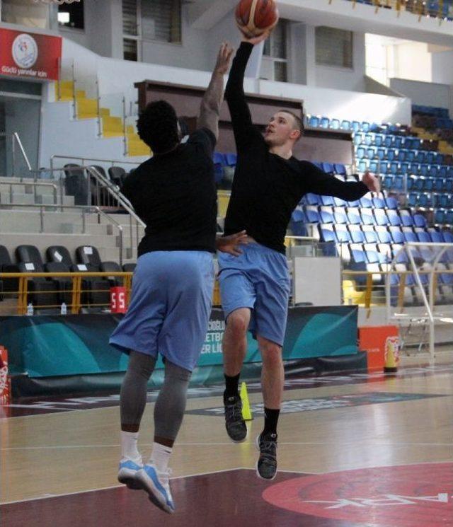 Trabzonspor Basketbol Takımı, Galatasaray Maçı Hazırlıklarını Sürdürüyor