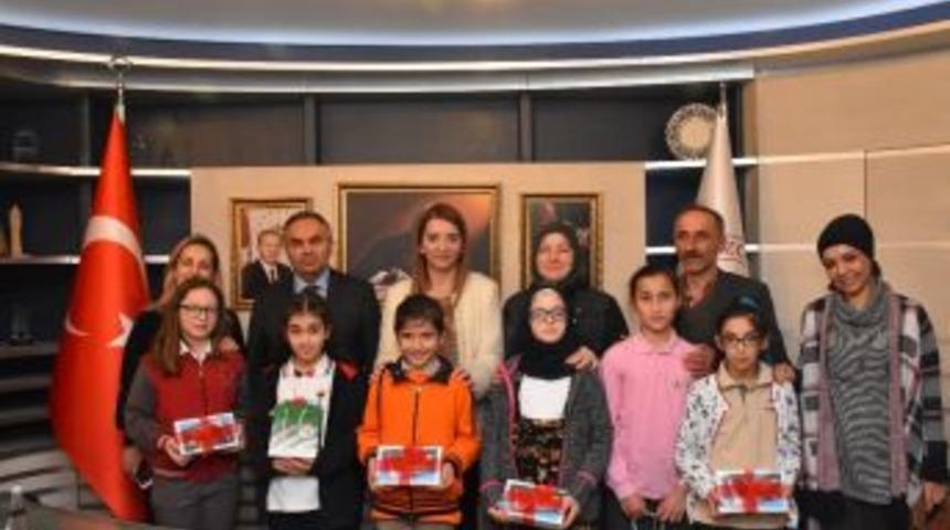 Masal &Ouml;d&uuml;lleri Sahiplerini Buldu