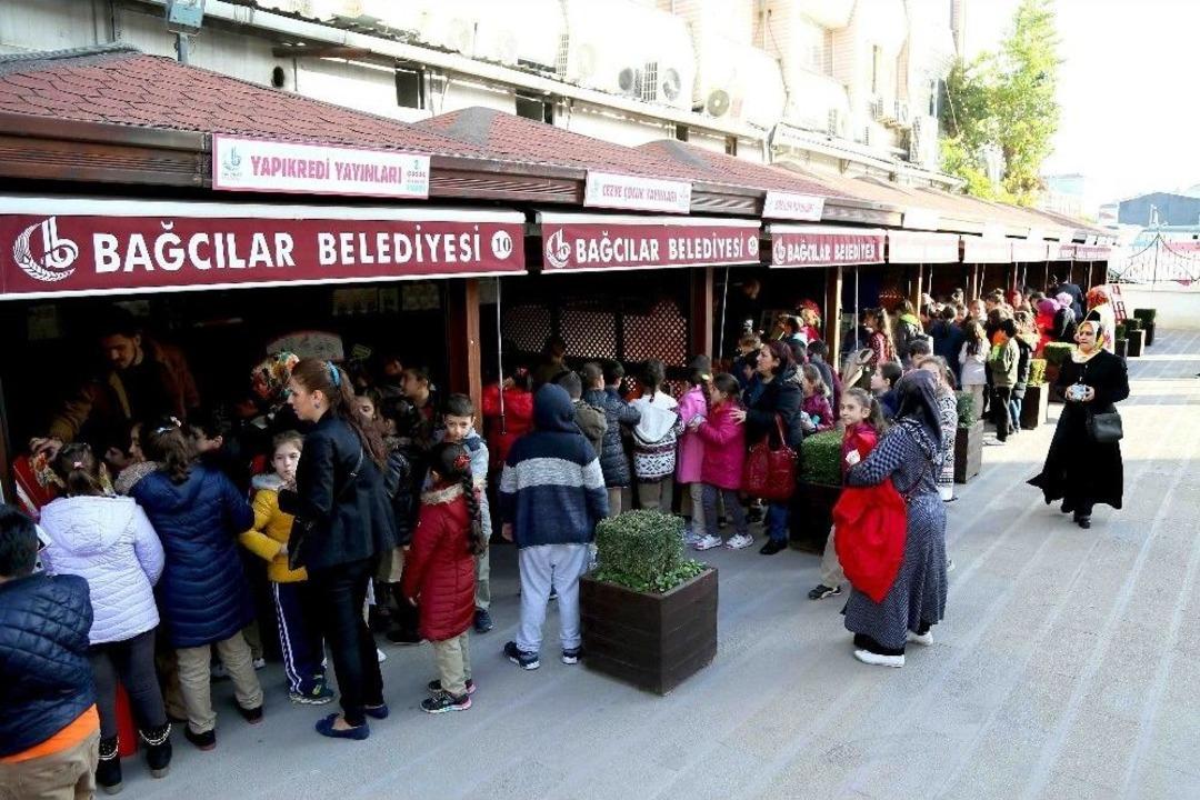 &Ccedil;ocuklar İ&ccedil;in Kitap Fuarı A&ccedil;ıldı