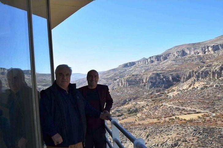 Sanatçılar Levent Vadisi’ne Hayran Kaldılar G4