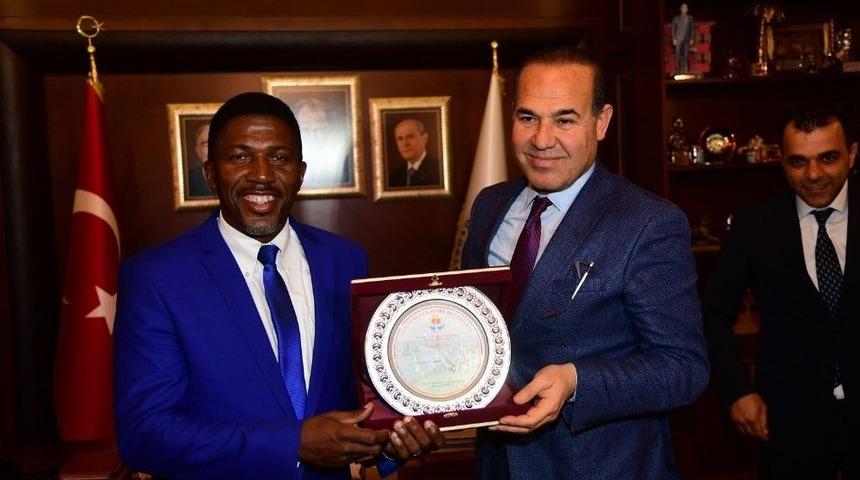 Kampala Belediyesi&rsquo;nin Rol Modeli Başkan S&ouml;zl&uuml;