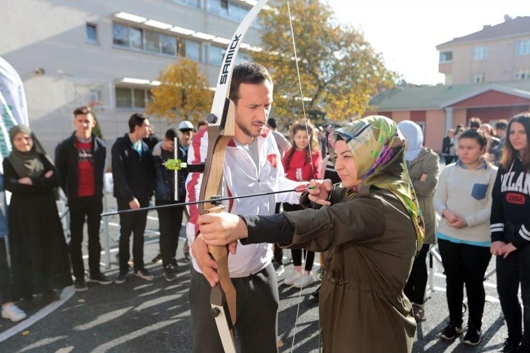 Gaziosmanpaşa Belediyesi&rsquo;nden Gen&ccedil;lere Ok&ccedil;uluk Eğitimi
