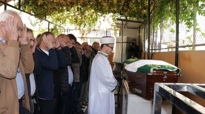 Truva Atından D&uuml;şerek &Ouml;len Şahıs Son Yolculuğuna Uğurlandı