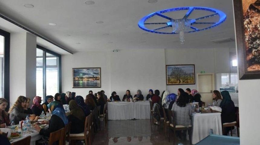 Gazilerden Kaymakama Teşekk&uuml;r Ziyareti