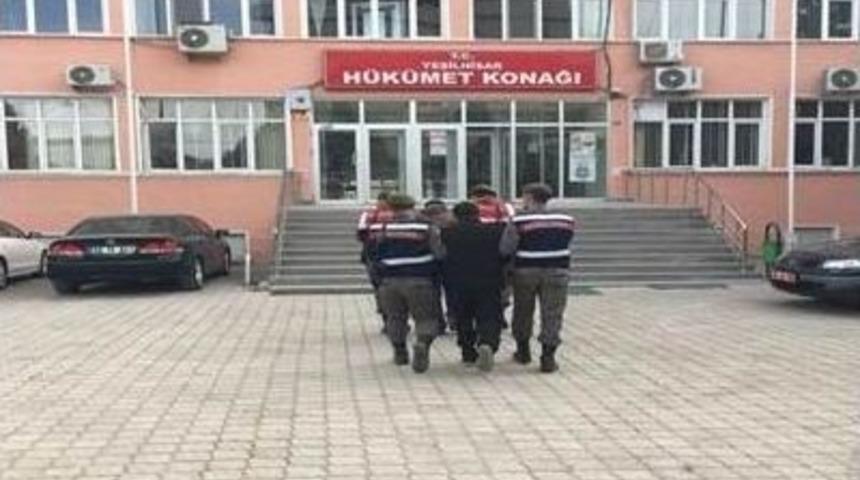 1 Kilometrelik &Ccedil;alıntı Kablo Bulundu