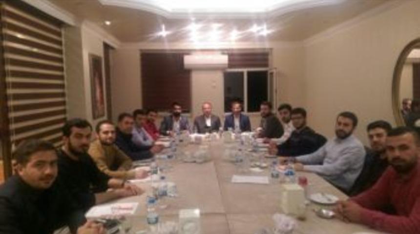 Ak Parti İl Başkanı D&uuml;ndar, Gen&ccedil; Stk Temsilcileriyle Bir Araya Geldi