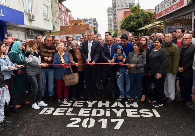 Seyhan&rsquo;da Asfalt &Ccedil;alışmaları S&uuml;r&uuml;yor 1