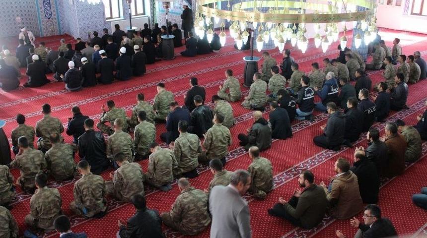 Şehit &Uuml;steğmen Sakallı İ&ccedil;in Mevlit Okutuldu