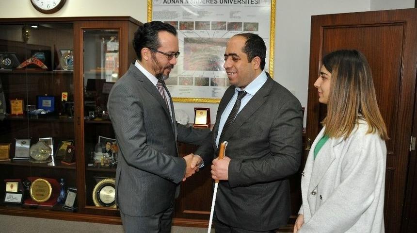 Cavit Bircan&rsquo;dan Altınokta K&ouml;rler Derneği&rsquo;ne Destek