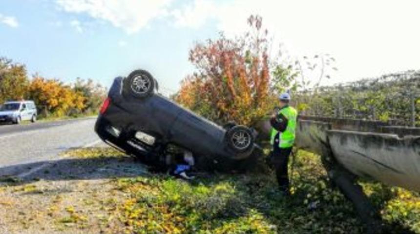 Ara&ccedil; Takla Attı: 1 Yaralı