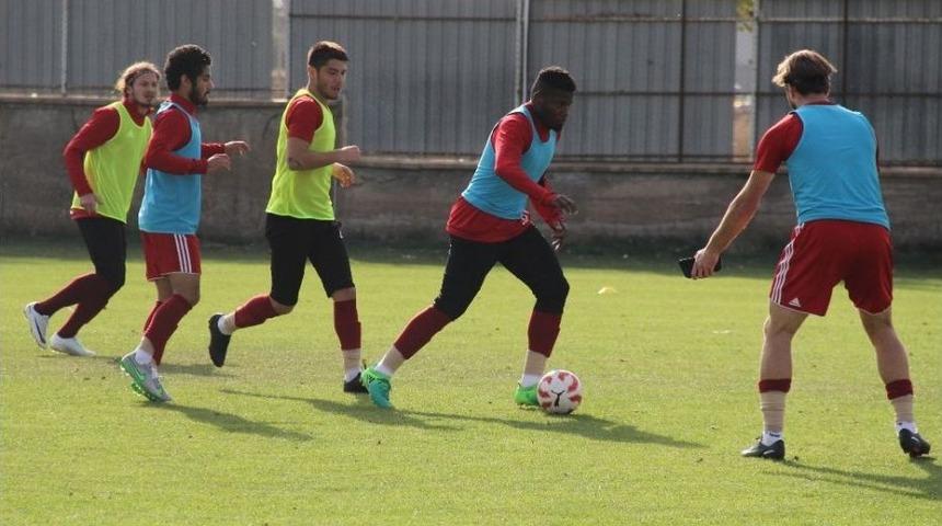 Kalpar: &ldquo;oyuncularıma G&uuml;veniyorum&rdquo;