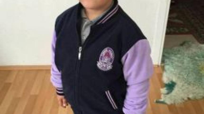 8 Yaşındaki Çocuk Kalp Krizinden Öldü