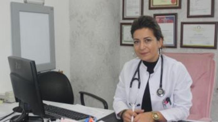 İ&ccedil; Hastalıkları Uzmanı Halhallı&rsquo;dan Diyabet Hastalarına &Ouml;neriler