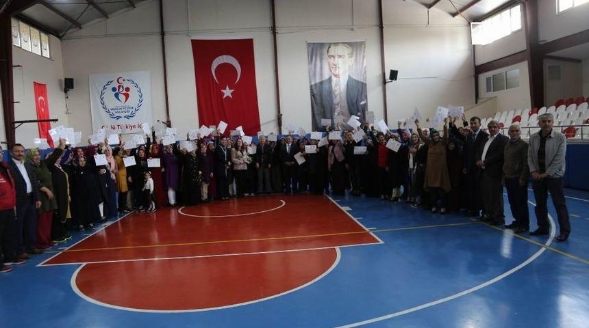 Koşabiliyorken Koş Projesi Sertifika T&ouml;reni Yapıldı