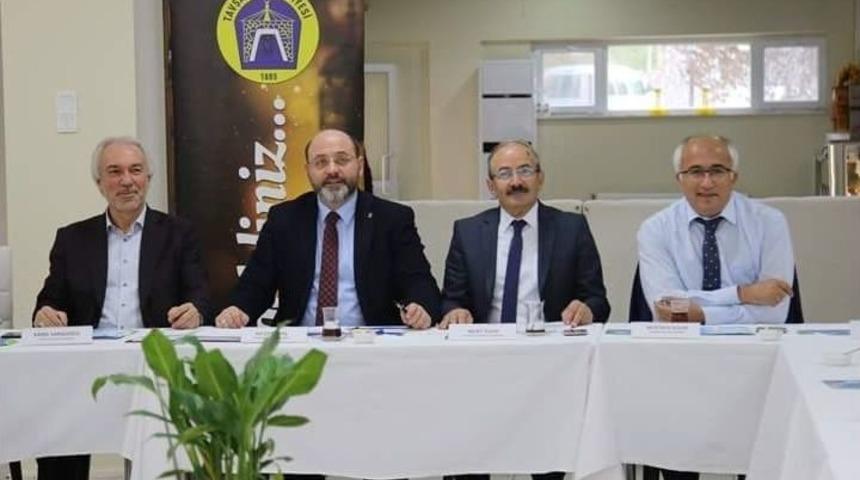 Ak Partili Başkanlar Tavşanlı G&ouml;bel&rsquo;de Buluştu