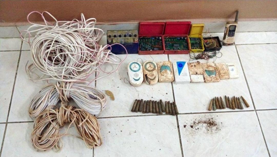 Tunceli&rsquo;de Lav Silahı Ve Patlayıcılar Ele Ge&ccedil;irildi