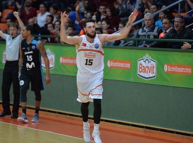 Fıba Şampiyonlar Ligi: Banvit: 82 - Estudiantes: 80