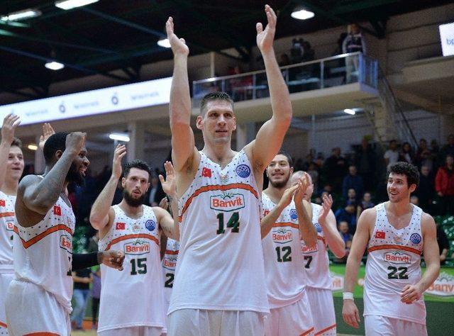 Fıba Şampiyonlar Ligi: Banvit: 82 - Estudiantes: 80