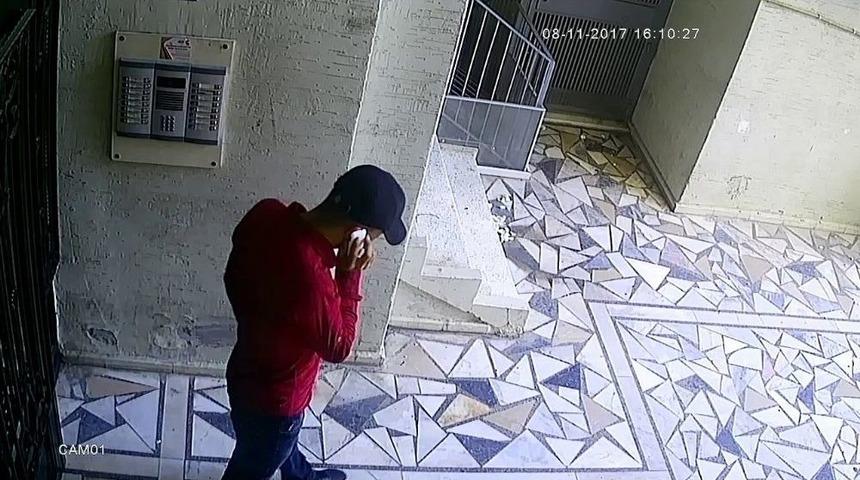 K&uuml;l&ccedil;e Altın Ve Para Dolandırıcısı: "bende Vicdan Ne Gezer"