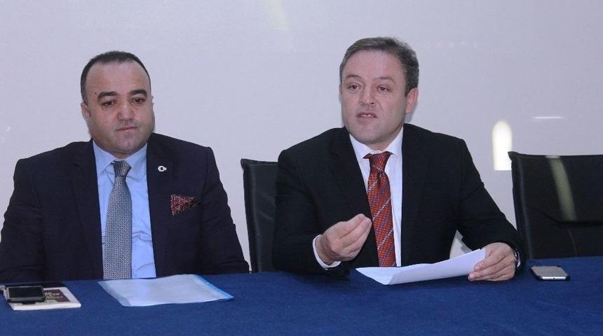 İl M&uuml;d&uuml;r&uuml; Alp, Spor Temsilcileri İle Bir Araya Geldi