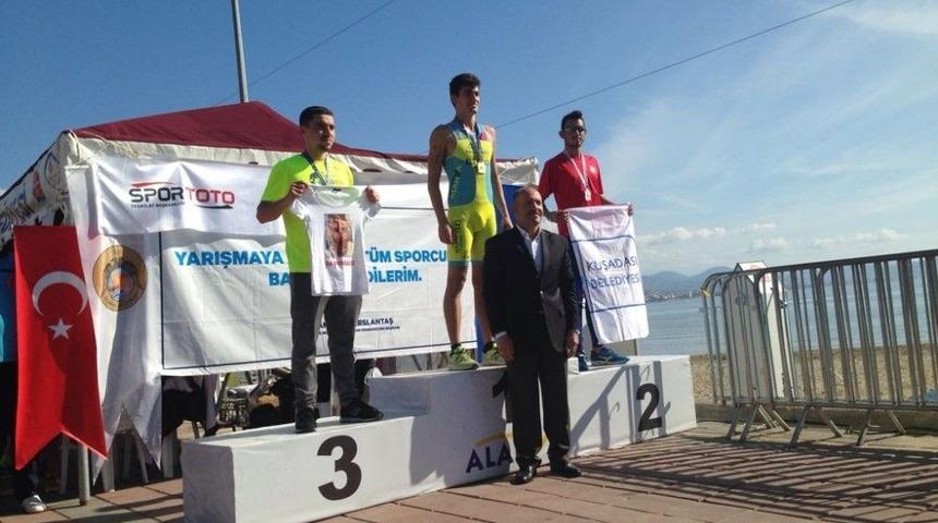 Aydın, T&uuml;rkiye Biatlon Şampiyonasından Madalyalarla D&ouml;nd&uuml;