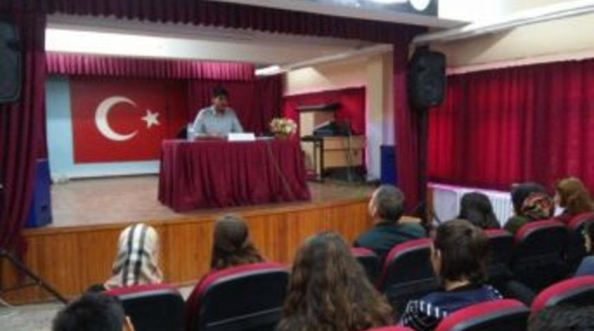 Akşehir&rsquo;de Anadolu Lisesinde Kariyer G&uuml;nleri D&uuml;zenleniyor