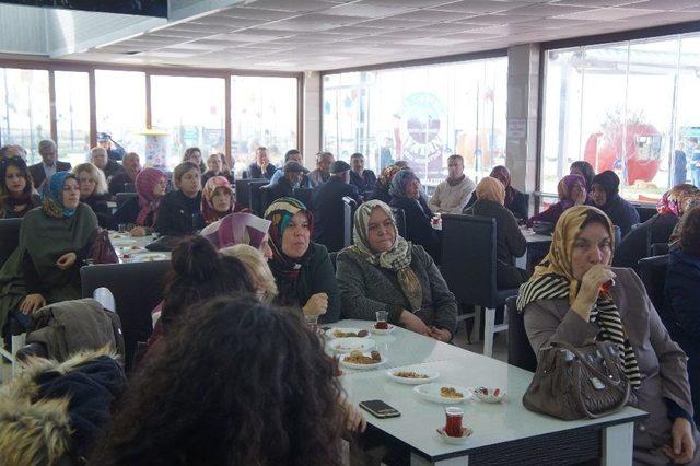 Lapseki’de Altın Madeni Bilgilendirme Toplantısı