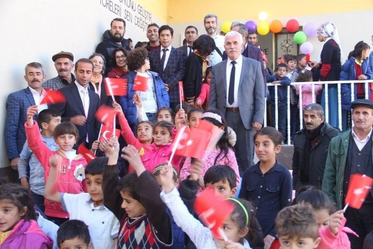 Hayırsever İşadamı Tarafından Yaptırılan Okul Eğitime A&ccedil;ıldı