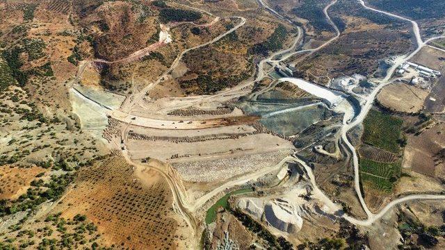 Yukarı Afrin Barajı Yapımı S&uuml;r&uuml;yor 2