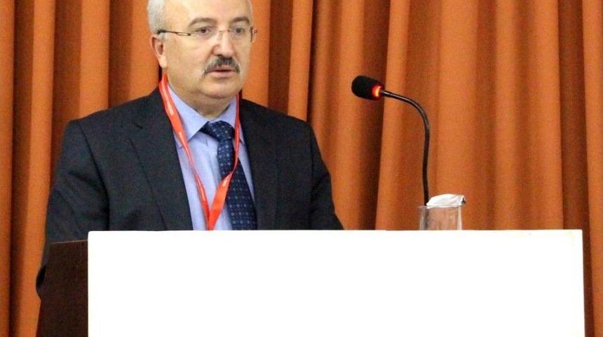 Prof. Dr. &Ccedil;olak: "6 Saniyede Bir Kişi Diyabetten &Ouml;l&uuml;yor"