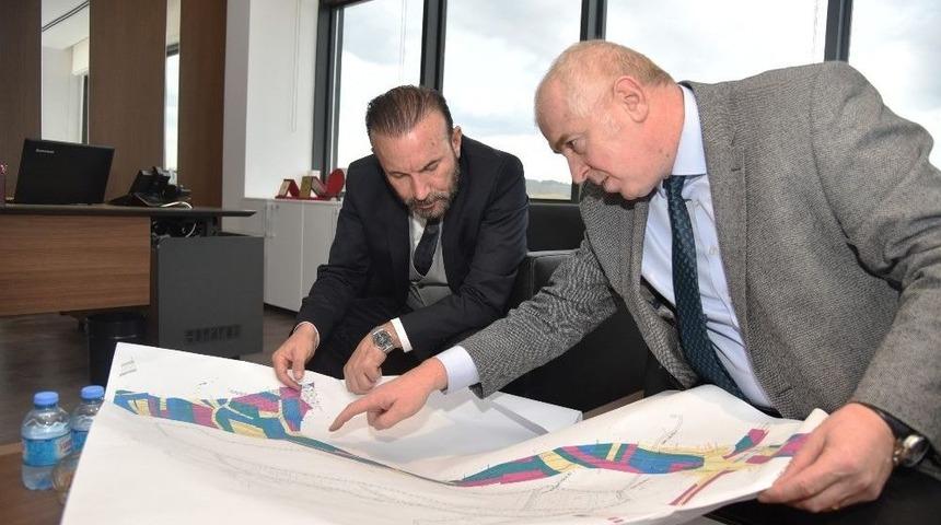 Başkan Doğan İzmit&rsquo;te Kurulan Demir &Ccedil;elik Fabrikasını Ziyaret Etti