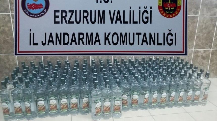 Erzurum&rsquo;da 161 Şişe Ka&ccedil;ak Alkol İle Bin Paket Ka&ccedil;ak Sigara Ele Ge&ccedil;irildi