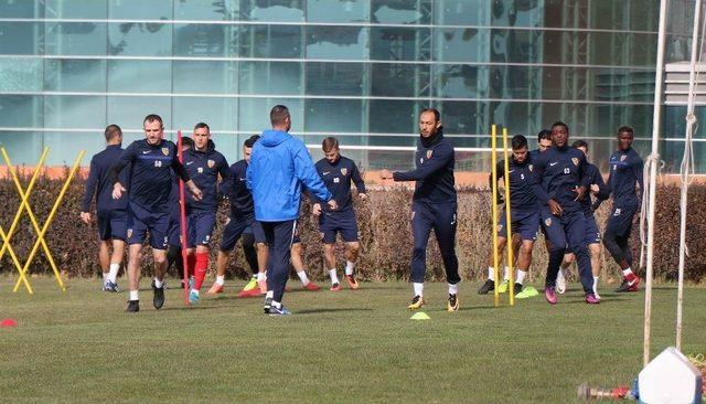 Kayserispor&rsquo;da Gen&ccedil;lerbirliği Mesaisi Devam Ediyor 1