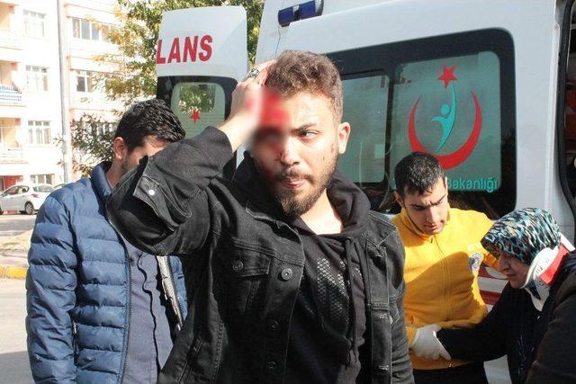 Elazığ&rsquo;da Trafik Kazası: 5 Yaralı 1