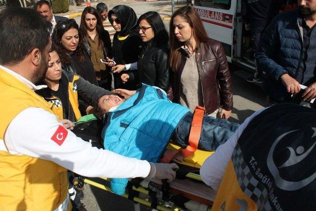 Elazığ&rsquo;da Trafik Kazası: 5 Yaralı 3