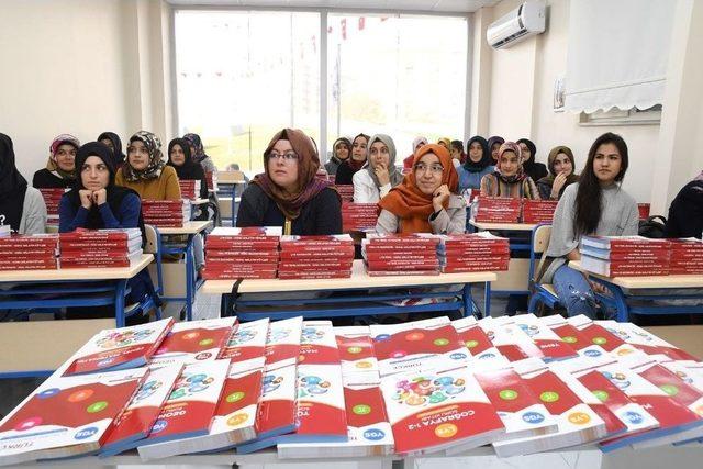 Onikişubat’a Sosyal Etkinlik Merkezi