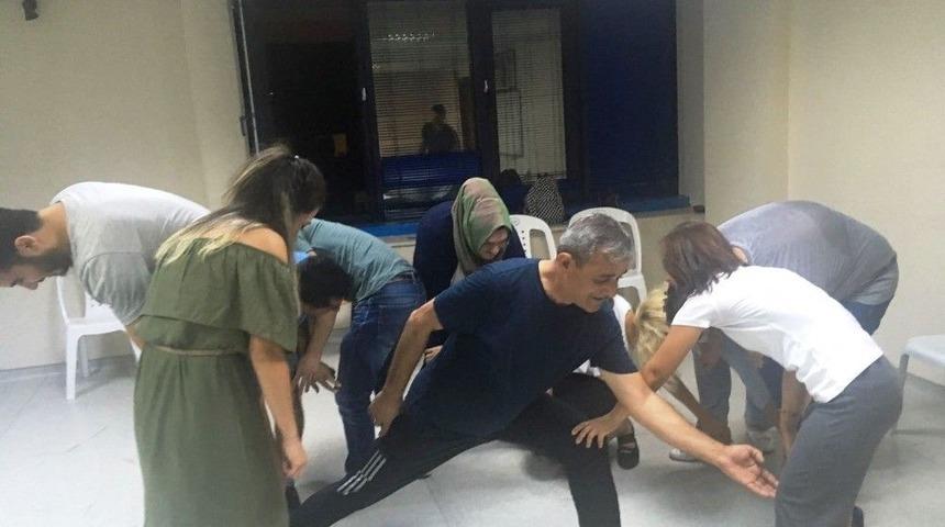 İzmek Tiyatro Kurslarına B&uuml;y&uuml;k İlgi