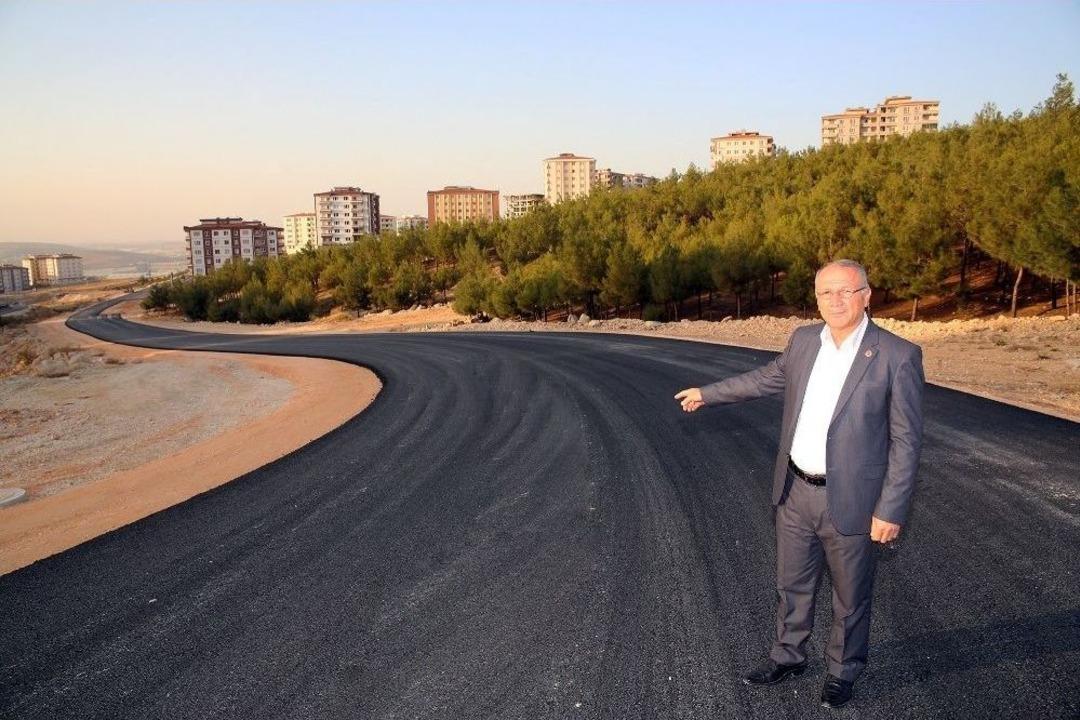 Beykent&rsquo;te Yeni A&ccedil;ılan Yollar Asfaltlanıyor