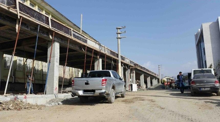 Kulp’ta Havai Hatlar Yer Altına Alınıyor