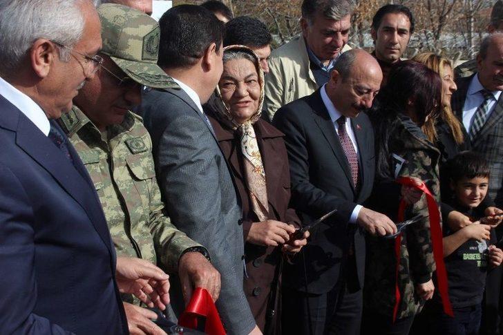 Erzincanlı Muhtar O Gece Eşine ‘ölürsem Şehit, Kalırsam Gazi Olurum’ Dedi G2