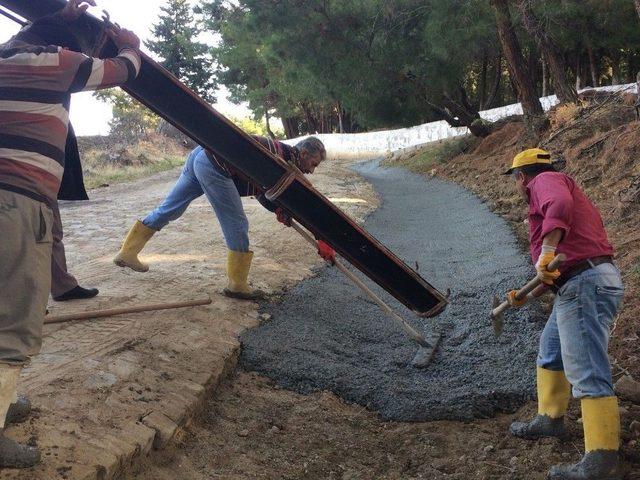 Burhaniye&rsquo;de Kırsal Mahallelerde Su Baskınlarına Belediye &Ouml;nlemi 1