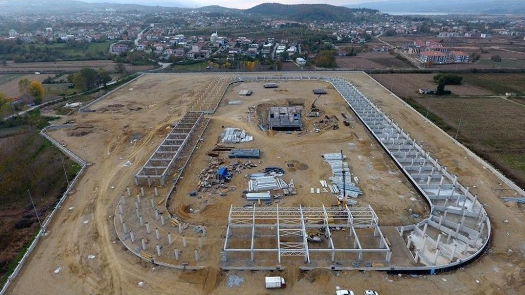 Sebze Ve Meyve Hali Kompleksi&rsquo;nde &Ccedil;elik Montajlar Başladı