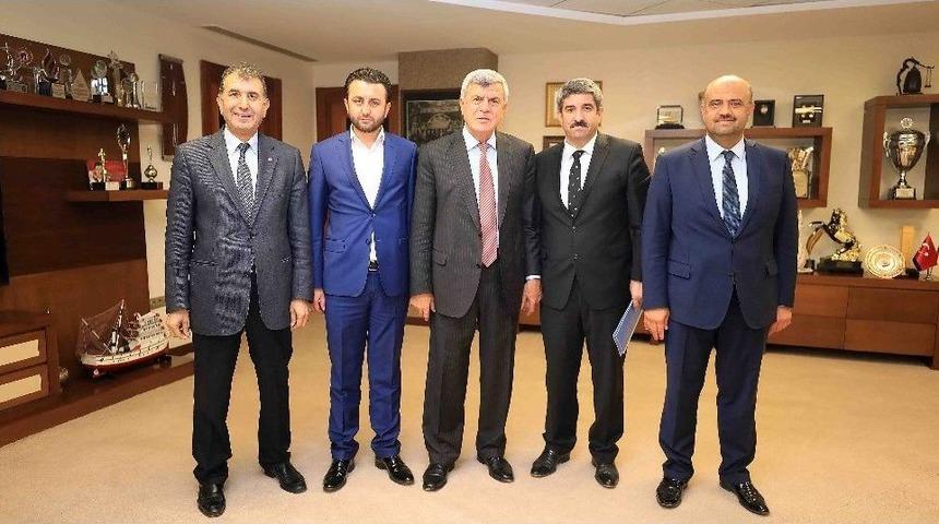 Başkan Karaosmanoğlu, Koto Başkanı Necmi Bulut’u Ağırladı