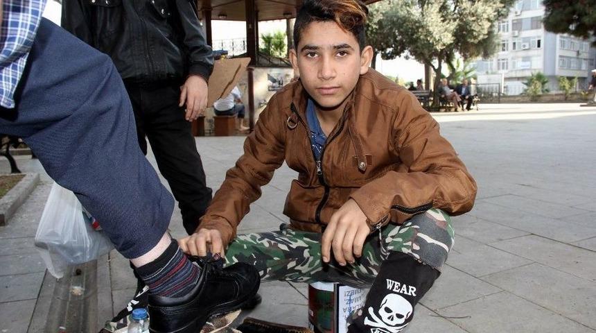 Tek Hayali Asker Olup &Uuml;lkesine D&ouml;nmek