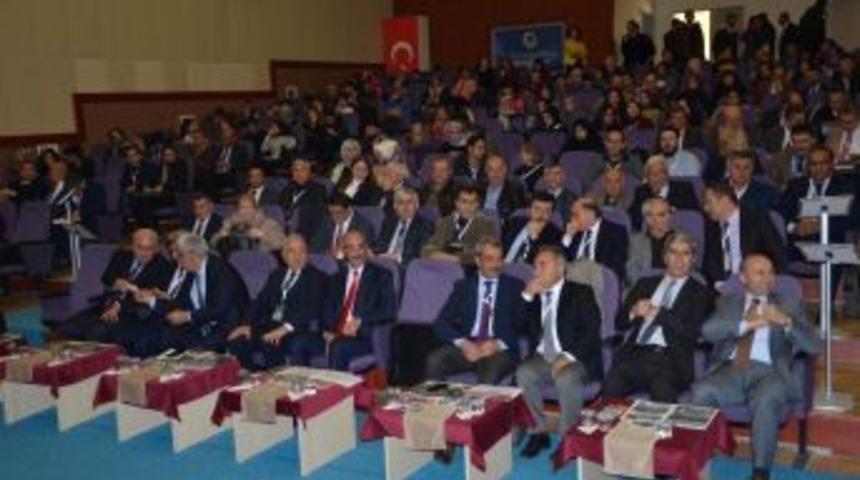 Bilgi &Uuml;retimi Ve Bilim Politikaları Uluslararası Sempozyumu Başladı